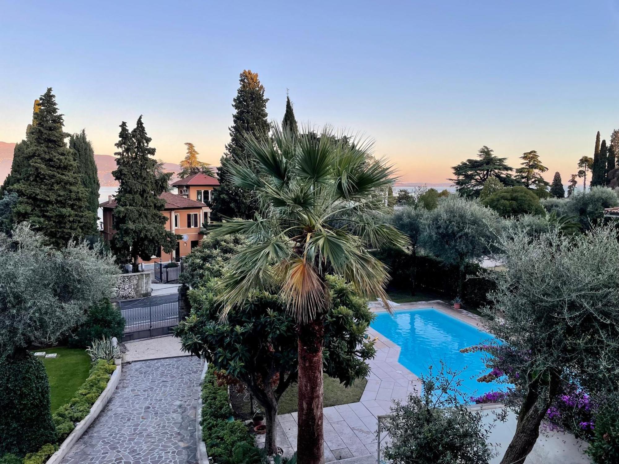 Villa Lou トスコラーノ・マデルノ エクステリア 写真